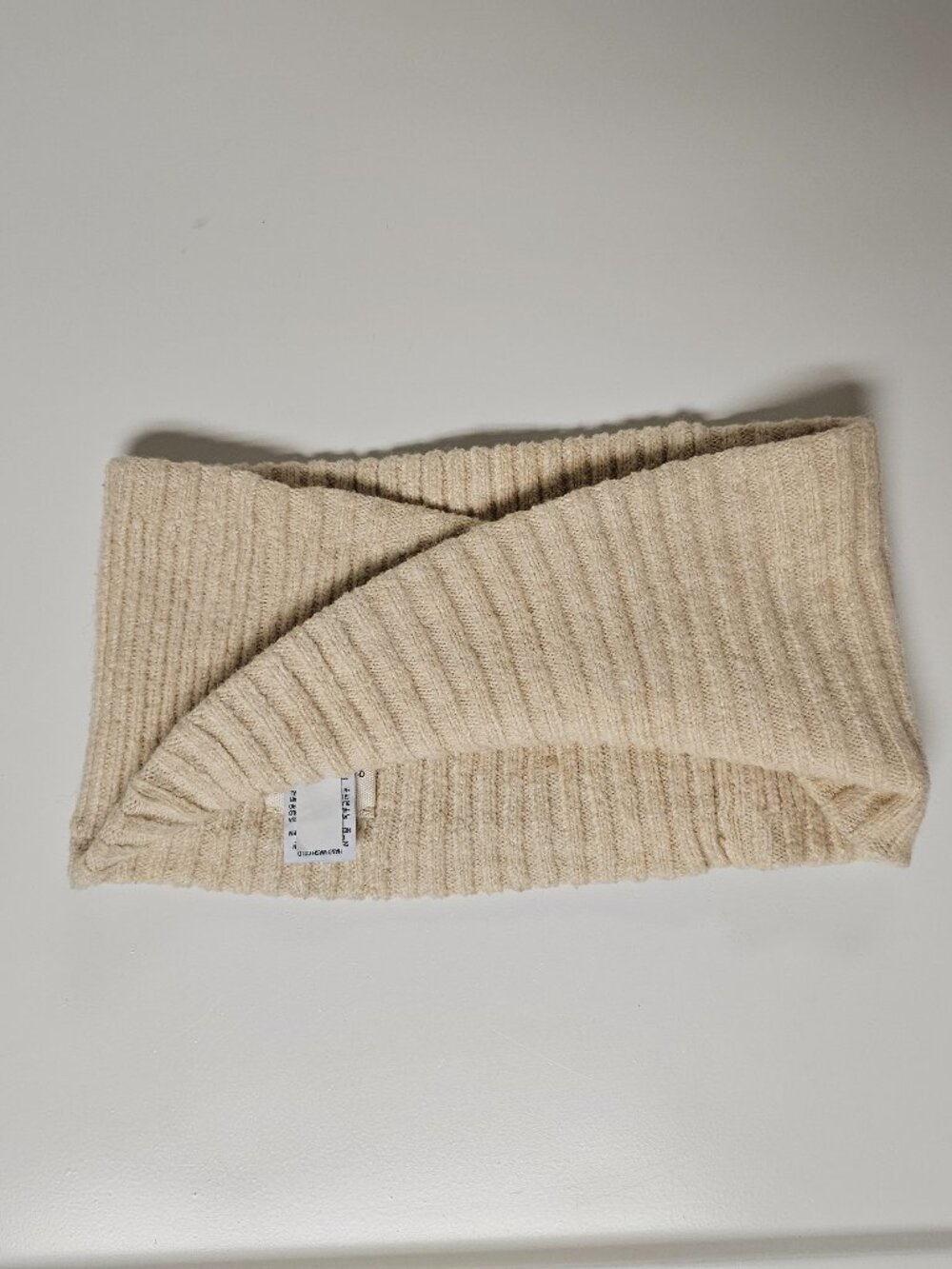 Ribbed Crossover Knit Headband